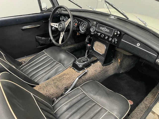 Mg - b - oldtimer - 1964 - afbeelding 18 van  47