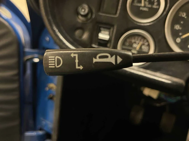 Mg b type 1.8 roadster 95pk 1977, 61-yd-93 - afbeelding 14 van  36