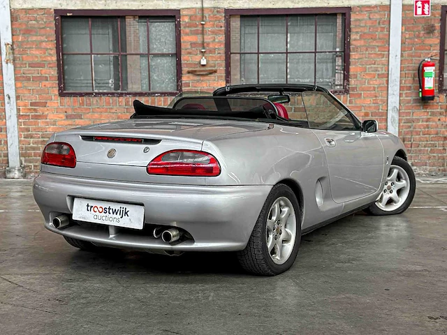 Mg f 1.8i 120pk 2001 cabriolet, 24-hb-hv - afbeelding 2 van  32