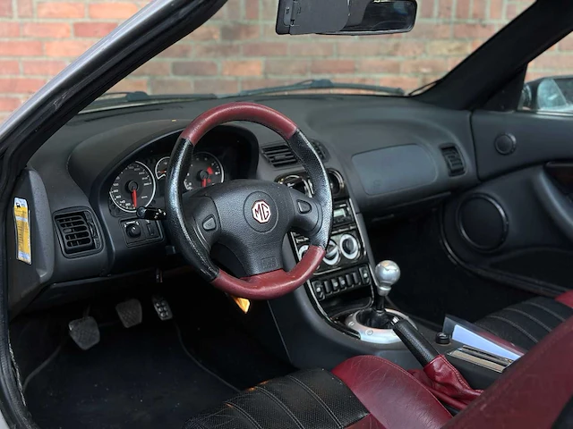 Mg f 1.8i 120pk 2001 cabriolet, 24-hb-hv - afbeelding 9 van  32