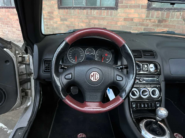 Mg f 1.8i 120pk 2001 cabriolet, 24-hb-hv - afbeelding 10 van  32