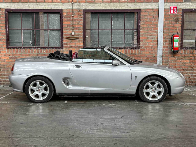 Mg f 1.8i 120pk 2001 cabriolet, 24-hb-hv - afbeelding 32 van  32