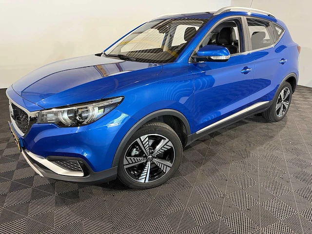 Mg zs ev comfort 45 kwh, j-293-rr - afbeelding 1 van  17