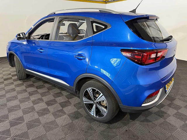 Mg zs ev comfort 45 kwh, j-293-rr - afbeelding 10 van  17