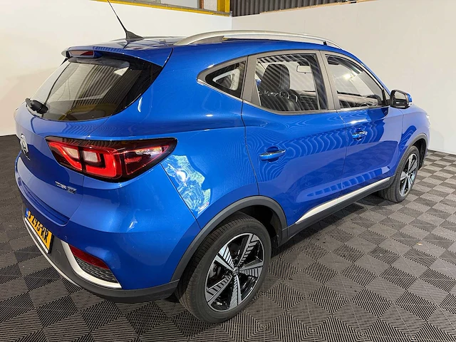 Mg zs ev comfort 45 kwh, j-293-rr - afbeelding 14 van  17