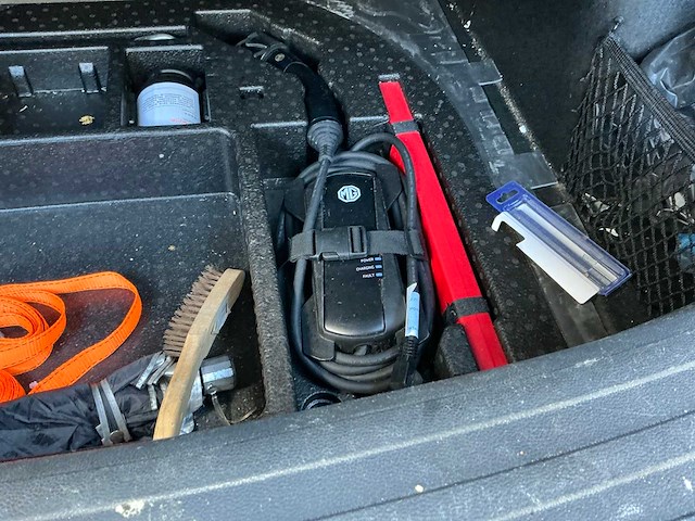 Mg zs personenauto (k-896-jb) - afbeelding 20 van  45