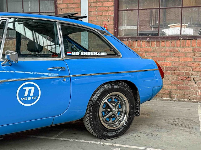 Mgb gt coupe 1.8 95pk 1977 mg b-type, 65-yb-39 oldtimer - afbeelding 2 van  70