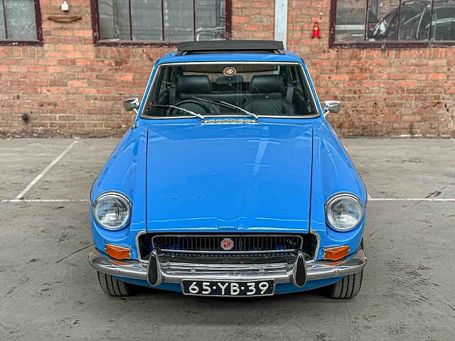 Mgb gt coupe 1.8 95pk 1977 mg b-type, 65-yb-39 oldtimer - afbeelding 4 van  70