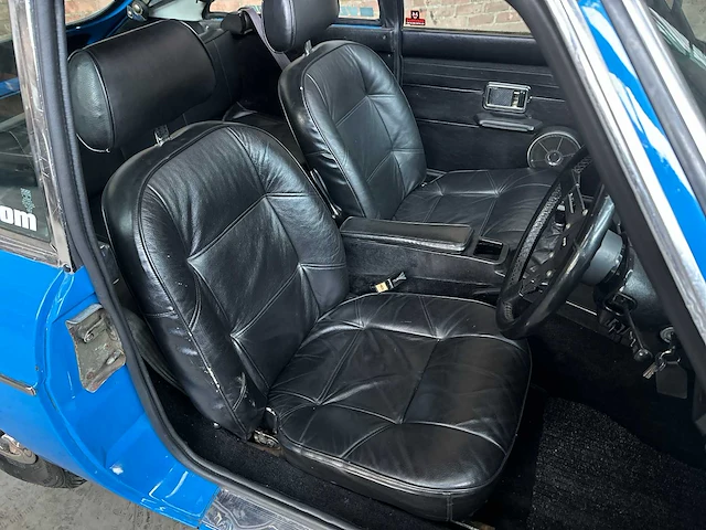 Mgb gt coupe 1.8 95pk 1977 mg b-type, 65-yb-39 oldtimer - afbeelding 61 van  70