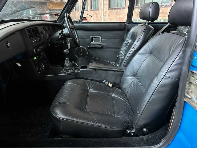 Mgb gt coupe 1.8 95pk 1977 mg b-type, 65-yb-39 oldtimer - afbeelding 64 van  70