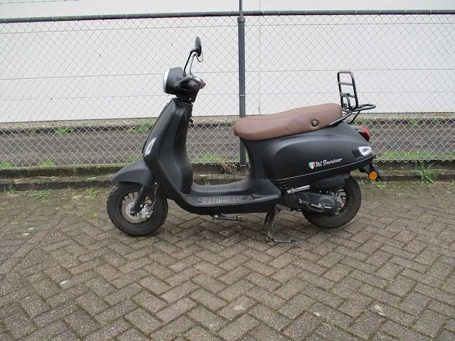 Mi inverno - snorscooter - rome riva injectie - scooter - afbeelding 1 van  11