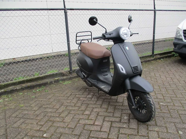 Mi inverno - snorscooter - rome riva injectie - scooter - afbeelding 7 van  11