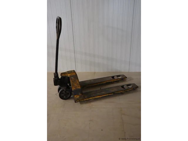 Mic pompwagen model tm2000 - afbeelding 1 van  8