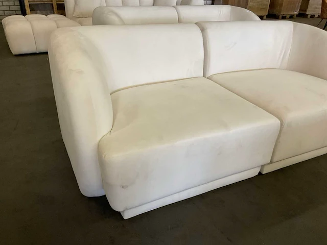 Micadoni miley samt 2-sitzer-sofa - afbeelding 9 van  13