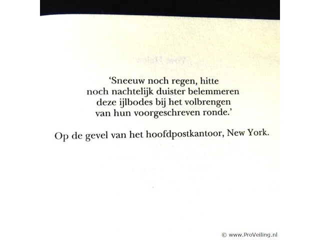 Michael palin. de stoel van hemmingway - afbeelding 4 van  5