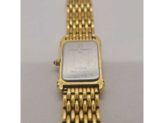 Michel herbelin goldplated tankhorloge met diamanten en parelmoer - afbeelding 7 van  7