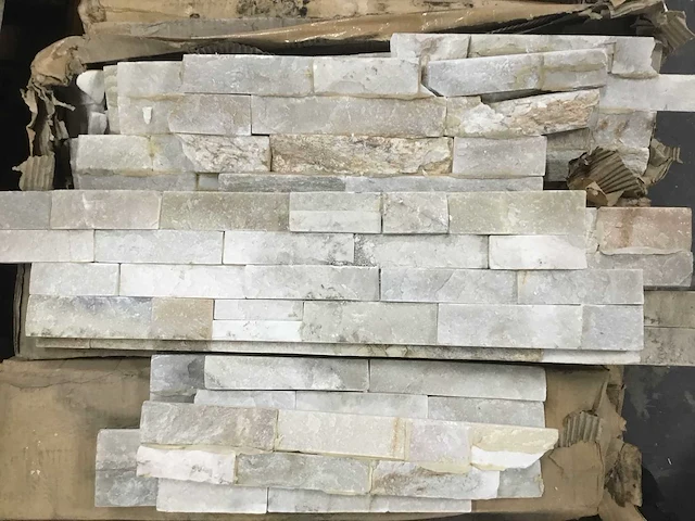 Michel oprey & beisterveld natuursteen - decoratieve strips (142x) - afbeelding 1 van  4