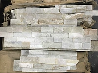 Michel oprey & beisterveld natuursteen - decoratieve strips (142x) - afbeelding 1 van  4