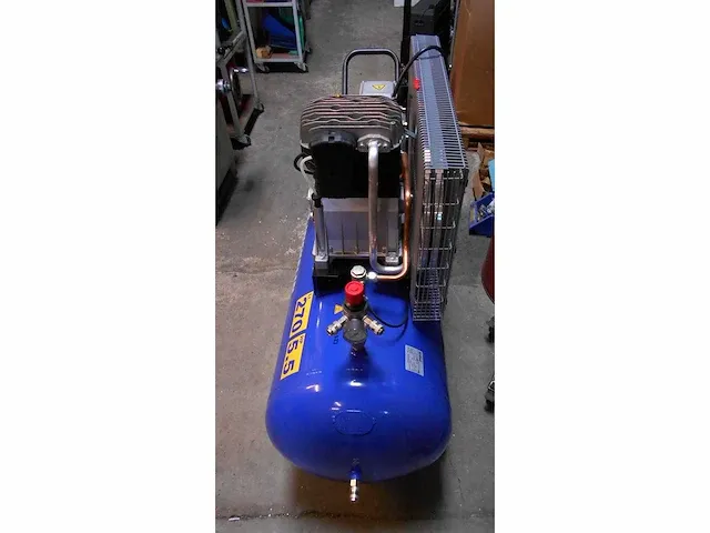 Michelin - mcx 300/550 - luchtcompressor - 2018 - afbeelding 3 van  4