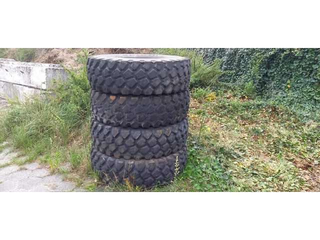 Michelin 14.00 r 20 xzl banden (4x) - afbeelding 1 van  4