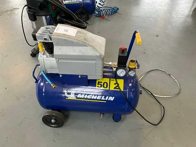 Michelin 50 luchtcompressor - afbeelding 3 van  4