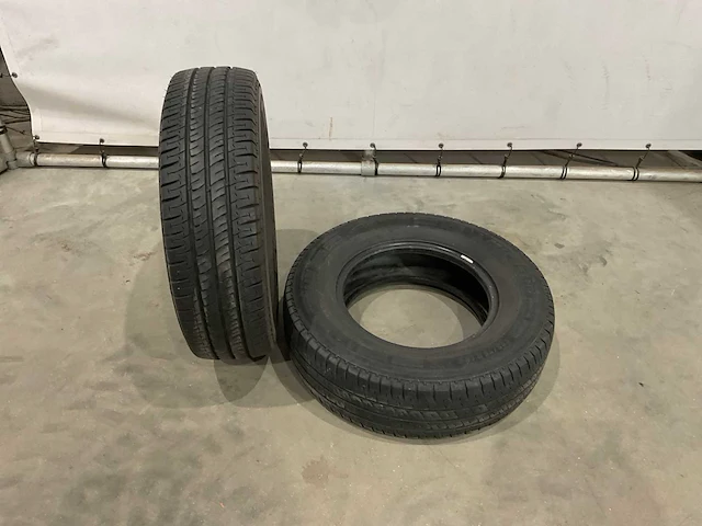 Michelin agilis autoband 225/75 (2x) - afbeelding 3 van  6
