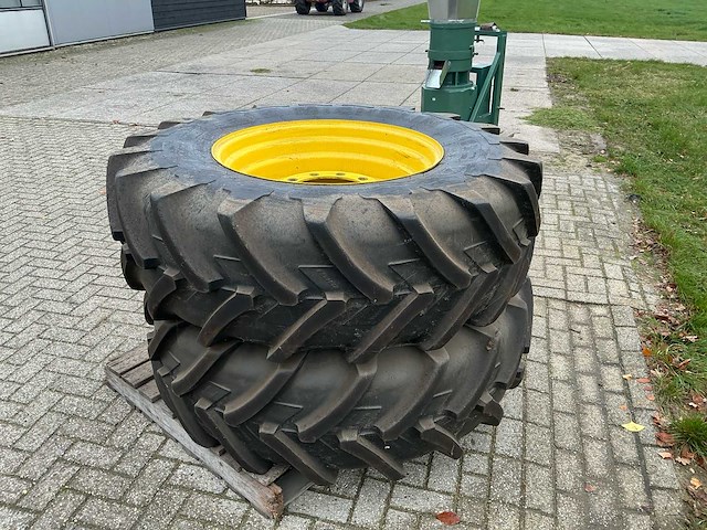 Michelin agribib band, wiel en velg - afbeelding 3 van  11