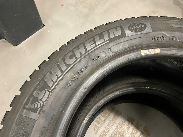 Michelin "alpin" 205/55 r16 (4x) - afbeelding 3 van  9