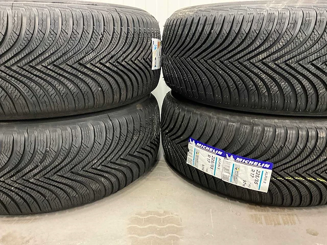 Michelin "alpin 5" 225/55 r17 (4x) - afbeelding 2 van  6