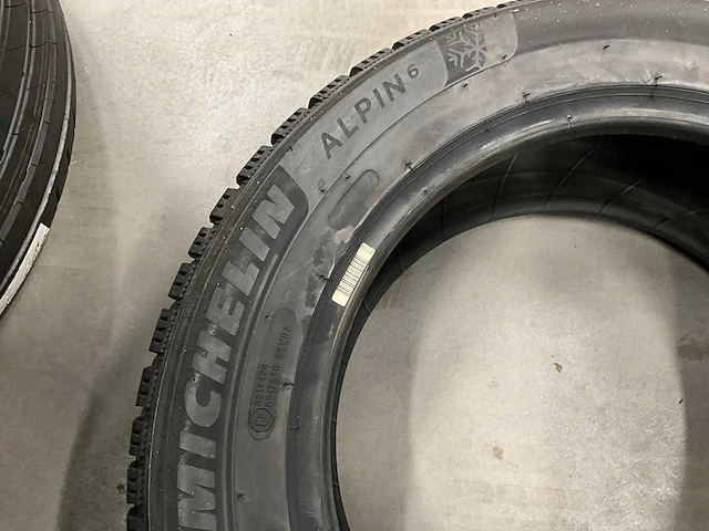 Michelin "alpin 6" 205/60 r16 (4x) - afbeelding 5 van  7