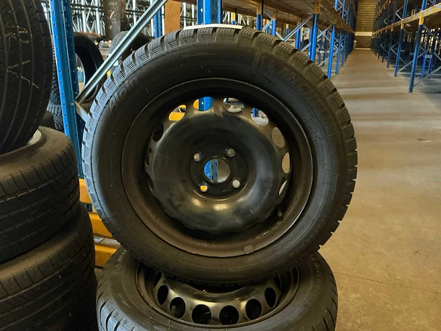 Michelin alpin winterband op velg 165/65r14 (4x) - afbeelding 2 van  6