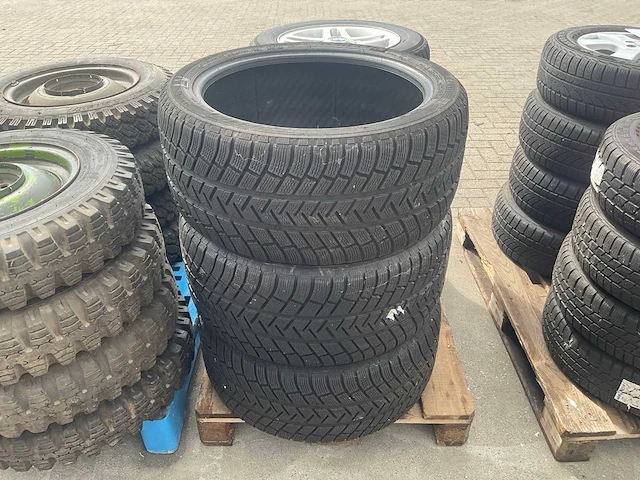 Michelin autoband 275/40 r20 (3x) - afbeelding 1 van  6