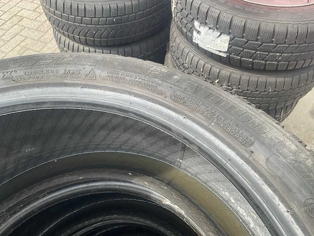 Michelin autoband 275/40 r20 (3x) - afbeelding 5 van  6