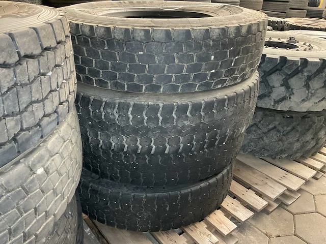 Michelin band (4x) - afbeelding 1 van  3