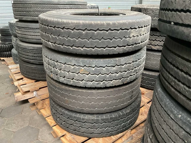 Michelin band (4x) - afbeelding 1 van  3