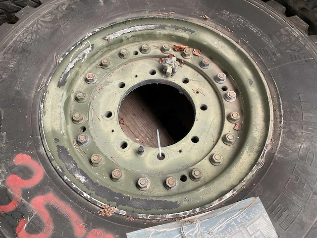 Michelin band - afbeelding 3 van  3