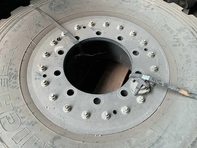 Michelin band - afbeelding 3 van  3