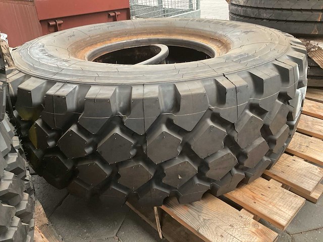 Michelin band - afbeelding 2 van  3