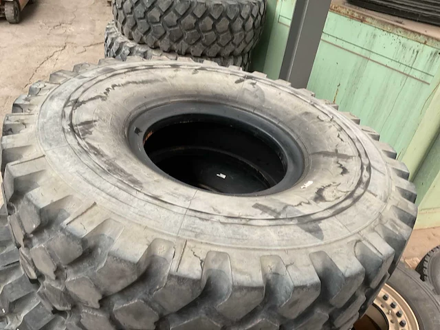 Michelin banden (4x) - afbeelding 3 van  3