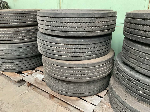 Michelin banden (4x) - afbeelding 1 van  3
