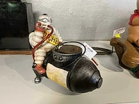 Michelin bibendum decoratie - afbeelding 1 van  7