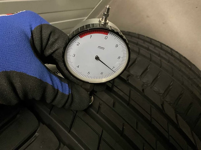 Michelin "latitude sport 3" 235/55 r19 (6x) - afbeelding 2 van  11