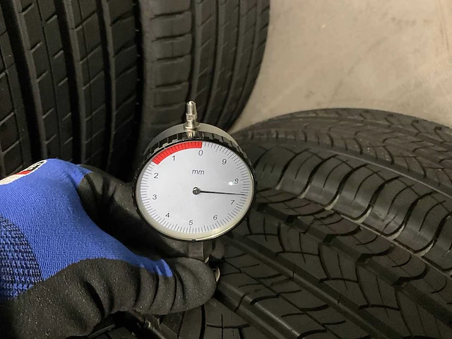 Michelin "latitude tour hp" 265/60 r18 (4x) - afbeelding 10 van  10