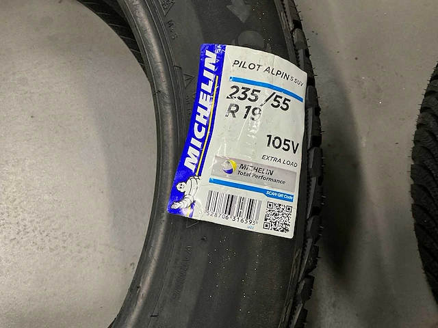 Michelin "pilot alpin 5 suv" 235/55 r19 (4x) - afbeelding 6 van  7