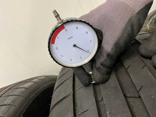 Michelin "pilot psort" 225/55 zr17 (4x) - afbeelding 5 van  6