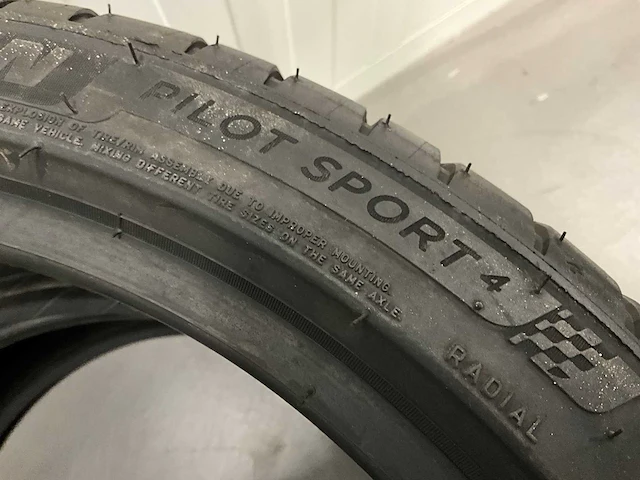 Michelin "pilot sport 4" 235/40 zr18 (4x) - afbeelding 5 van  9