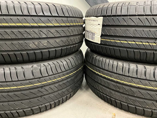 Michelin "primacy 4" 205/50 r17 (4x) - afbeelding 2 van  8