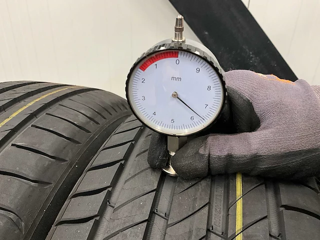 Michelin "primacy 4" 205/50 r17 (4x) - afbeelding 7 van  8