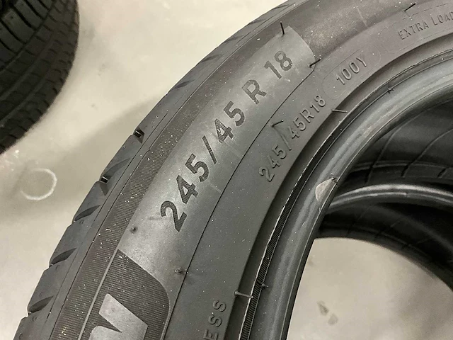 Michelin "primacy 4" 245/45 r18 (4x) - afbeelding 3 van  7