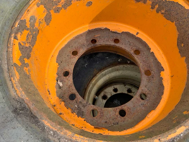 Michelin radial x banden met velg - afbeelding 10 van  27